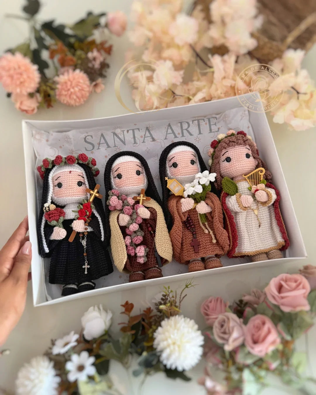 Coleção Santinhas da Fé – Amigurumis Sagrados em Crochê