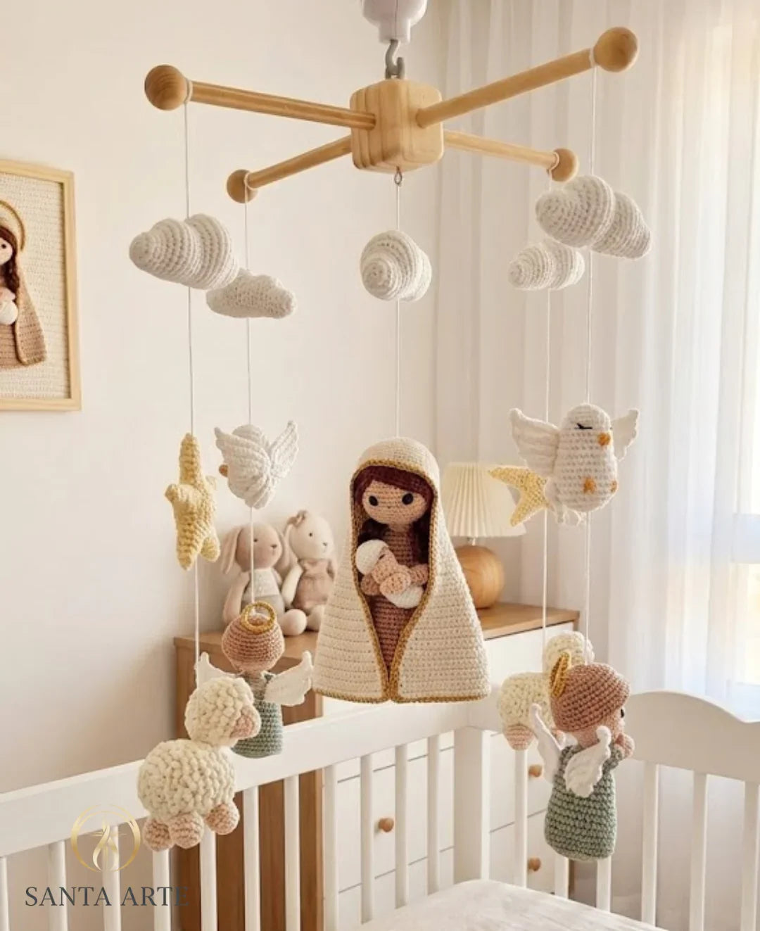 Mobile de Berço Nossa Senhora do Amor e da Proteção – Arte Sacra Infantil
