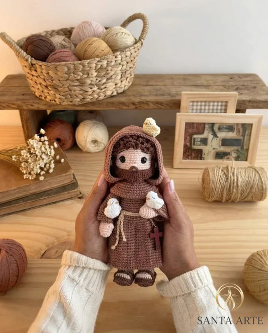 São Francisco de Assis da Paz e da Simplicidade – Amigurumi Sagrado em Crochê