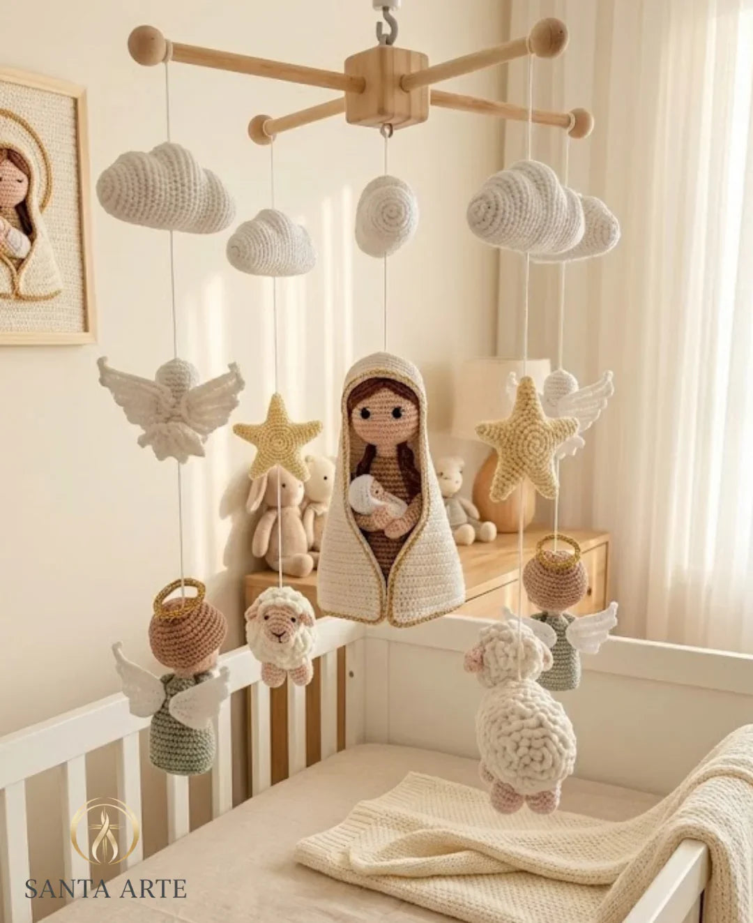 Mobile de Berço Nossa Senhora do Amor e da Proteção – Arte Sacra Infantil